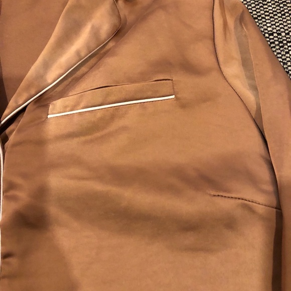 Nordstrom Code x Mode blouse 💫 - Picture 3 of 3